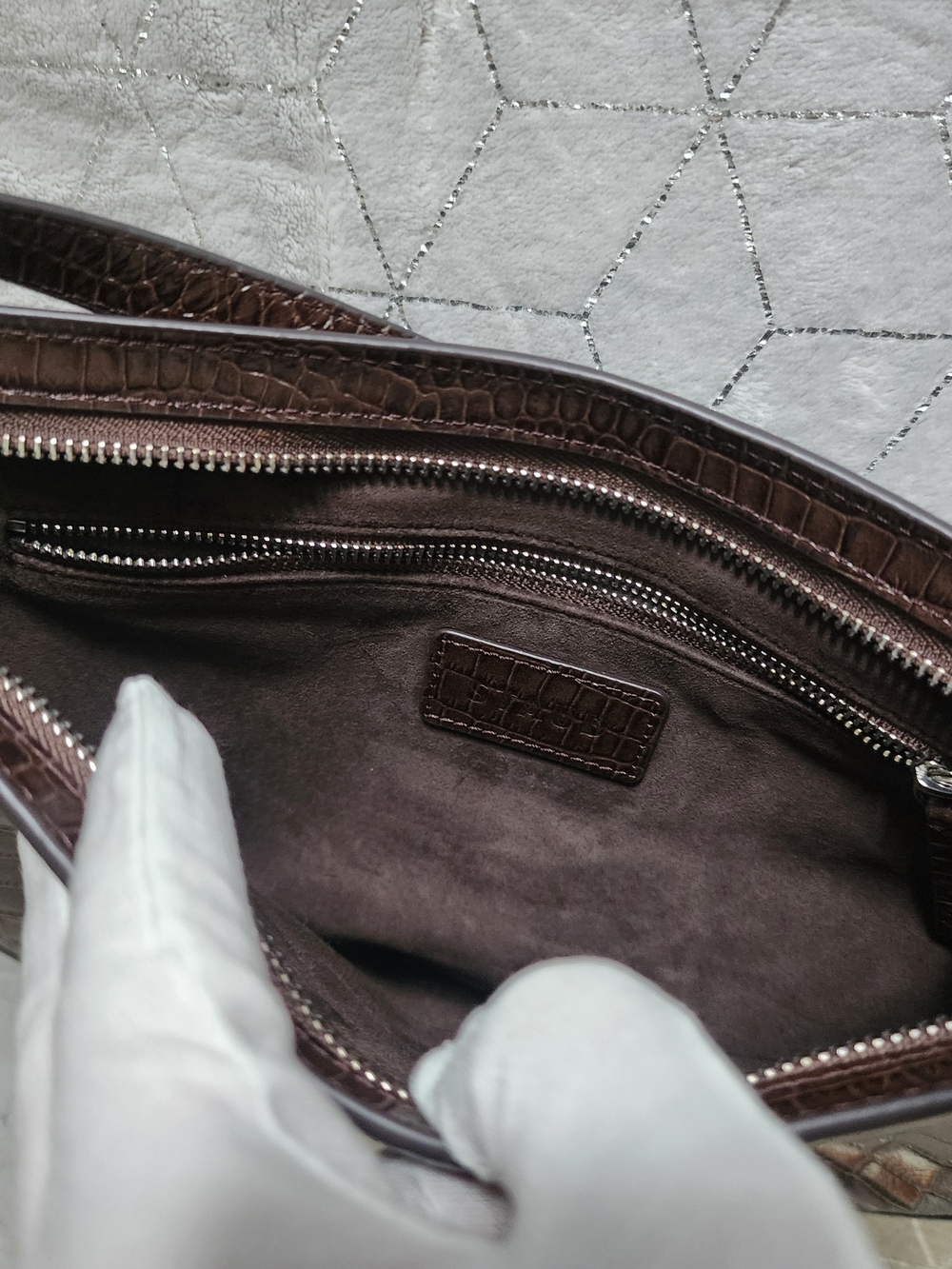 STAUD | Colt Croc-Embossed Leather Shoulder Bag - Picture 11 of 16